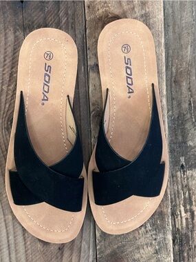 SODA Black Crossband Sandals with Tan Footbed